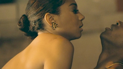 Pic: Sierra Capri in Young. Wild. Free.