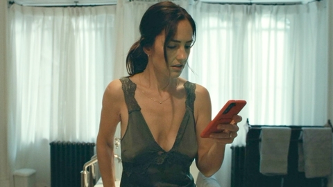 Pic: Minka Kelly in Blackwater Lane (2024)