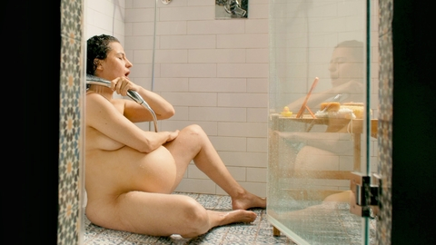 Pic: Ilana Glazer in Babes