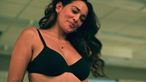 Pic: Natalie Martinez in Bad Monkey