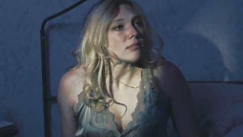 Pic: Chynna Rae Shurts in A Haunting in Ravenwood