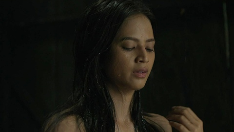 Pic: Maudy Effrosina in Dancing Village: The Curse Begins