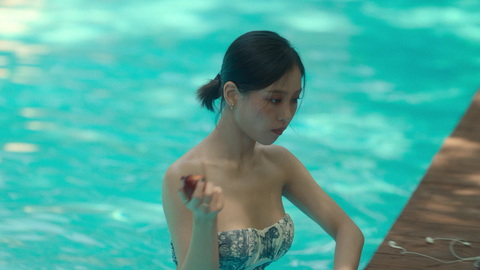 Pic: Go Min-si in The Frog