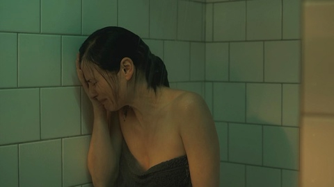 Pic: Victoria Gorodetskaya in The Convict