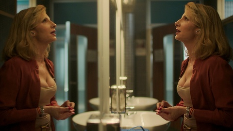 Pic: Najwa Nimri in Breathless