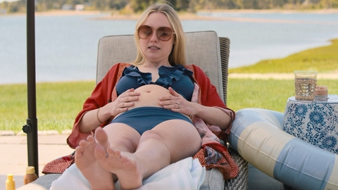 Pic: Dakota Fanning in The Perfect Couple