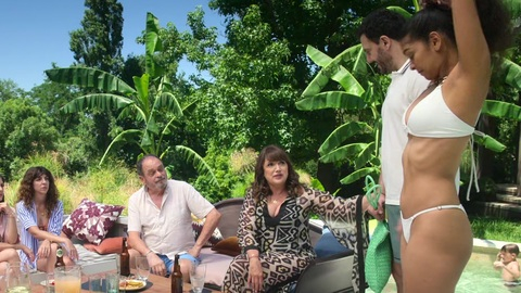 Pic: Milla Araújo in Envious