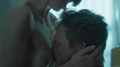 Pic: Mariana Di Girolamo in Electrophilia