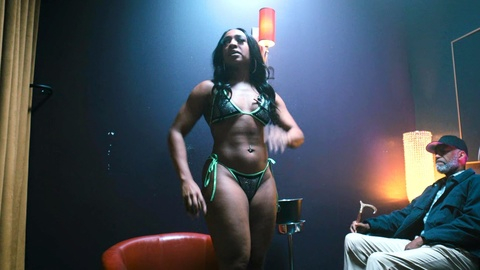 Pic: Taylor Polidore Williams in Beauty in Black