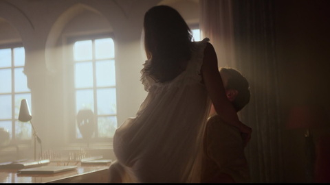 Pic: Úrsula Corberó in The Day of the Jackal