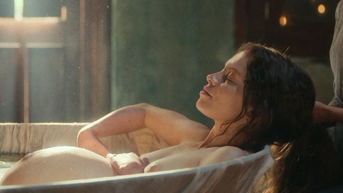 Pic: Ana Valeria Becerril in Like Water for Chocolate