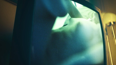 Pic: Julia Polaczek in X-Rated Queen