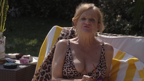 Pic: Dale Dickey in Bookie