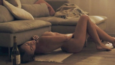 Pic: Katrina Kreile in Vulgar