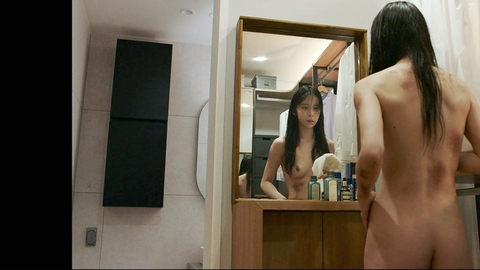 Pic: Lee Yoon-woo in Under Your Bed