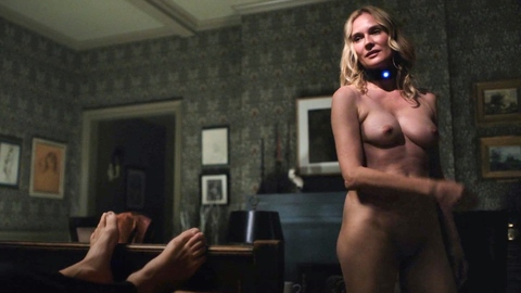 Pic: Diane Kruger in The Shrouds