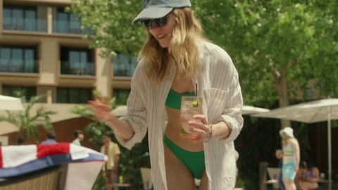 Pic: Willa Fitzgerald in PULSE