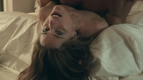 Pic: Amanda Peet in Your Friends & Neighbors