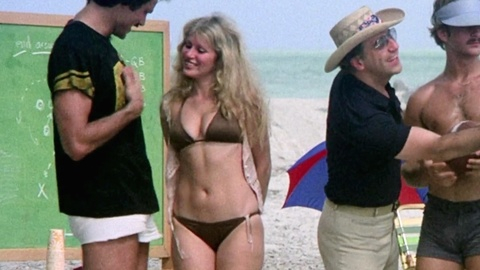 Pic: Shoshana Ascher in Cheerleaders Beach Party