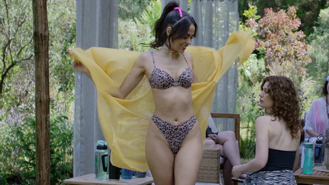 Pic: Paola Fernández in Mama Drama