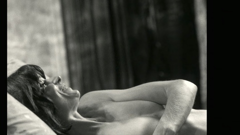 Pic: Malin Barr in Bad Thoughts