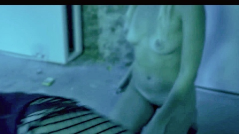 Pic: Elena Wolff in Asche