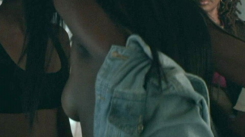 Pic: Erika Rose St. Louis in Onyx