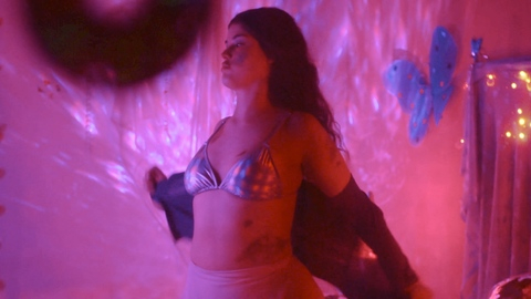 Pic: Camila del Campo in Magic Farm