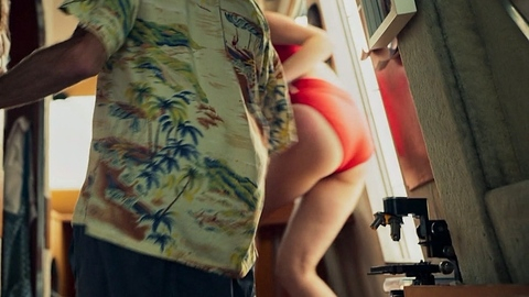 Pic: Lisa Delamar in Survive