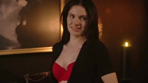 Pic: Olivia Grace Applegate in The Black Dagger Brotherhood