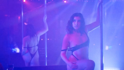 Pic: Jessica Barr in Can't Seem to Make You Mine