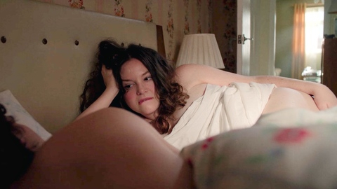 Pic: Megan Stalter in Too Much