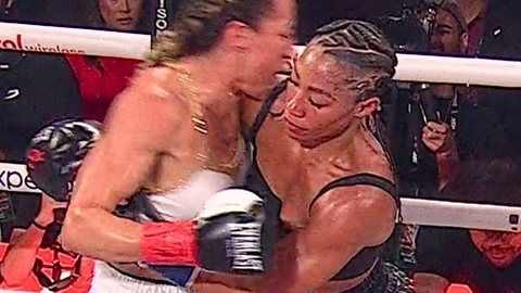 Pic: Alycia Baumgardner in Katie Taylor vs. Amanda Serrano 3
