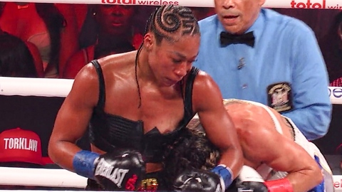 Pic: Alycia Baumgardner in Katie Taylor vs. Amanda Serrano 3