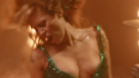 Pic: Miley Cyrus in Miley Cyrus: Something Beautiful