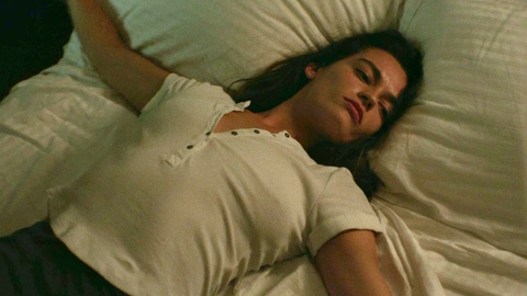 Pic: Emma Mackey in Hot Milk