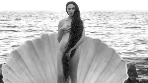 Pic: Gal Gadot in In the Hand of Dante