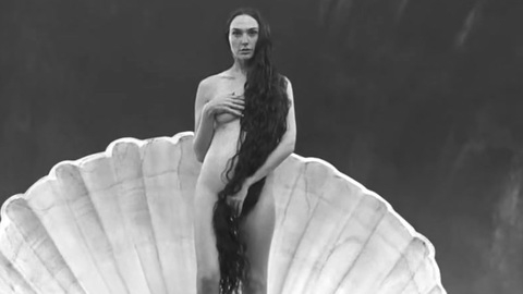 Pic: Gal Gadot in In the Hand of Dante