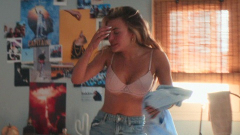 Pic: Sara Gançarski in Young Millionaires (2025)