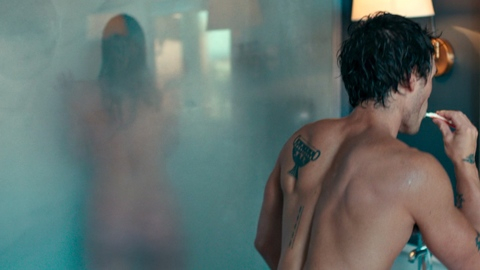 Pic: Madelyn Cline in The Map That Leads to You