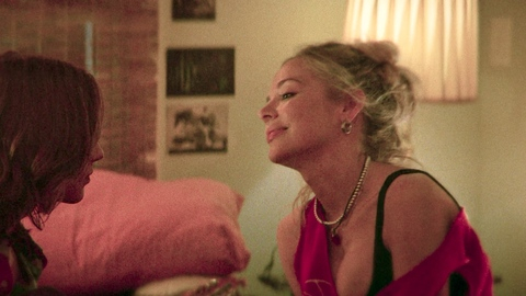 Pic: MacKenzie Porter in The Runarounds (2025)