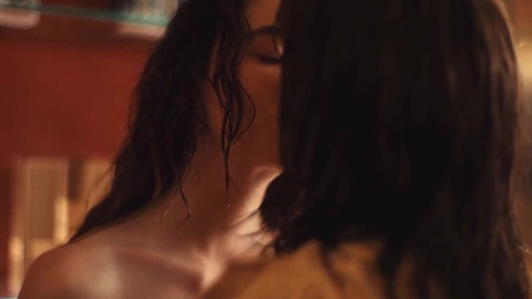 Pic: Valeria Golino in Fuori