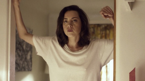 Pic: Aubrey Plaza in Honey Don't!
