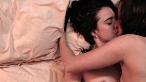 Pic: Margaret Qualley in Honey Don't!