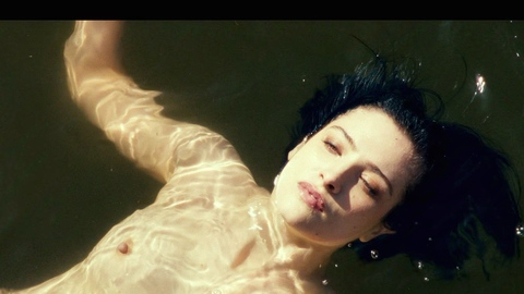 Pic: Lera Abova in Honey Don't!