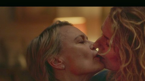 Pic: Robin Wright in The Girlfriend (2025)