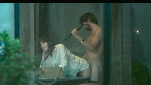 Pic: Laura Londoño in The Guest