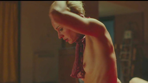 Pic: Svenja Jung in Naked