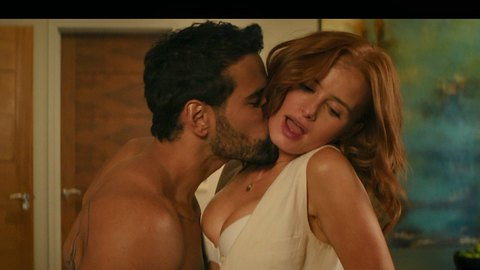 Pic: Madelaine Petsch in Maintenance Required