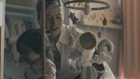 Pic: Mary Elizabeth Winstead in The Hand That Rocks the Cradle